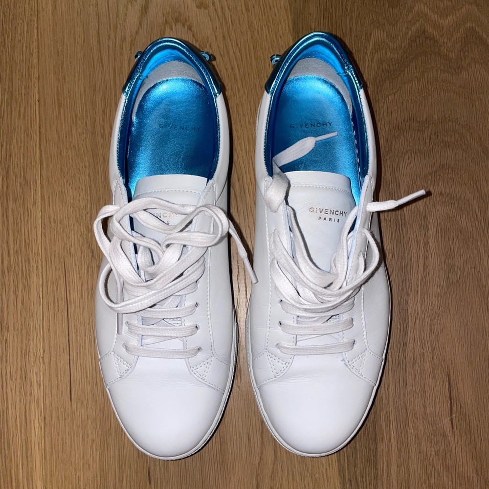 Givenchy Platform Sneaker - Picture 3 of 6